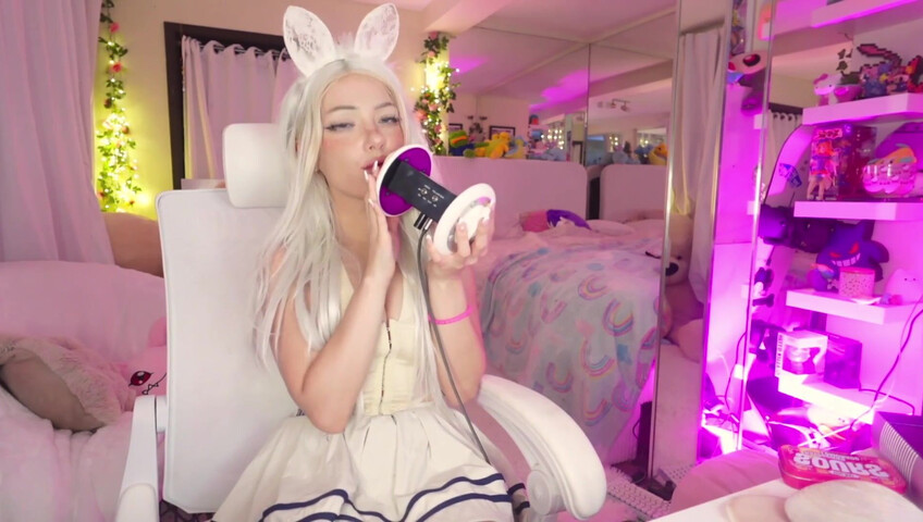 Dollblush - 01 June 2025 - Cheek Kisses & Mouth Sounds