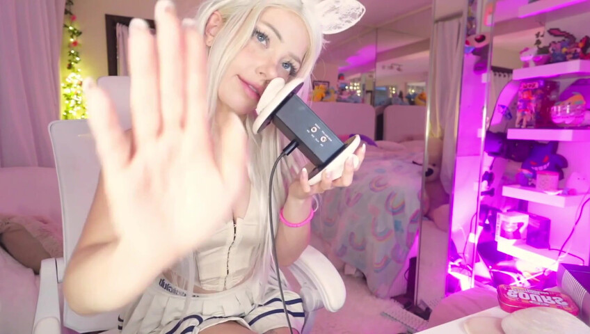 Dollblush - 01 June 2025 - Cheek Kisses & Mouth Sounds