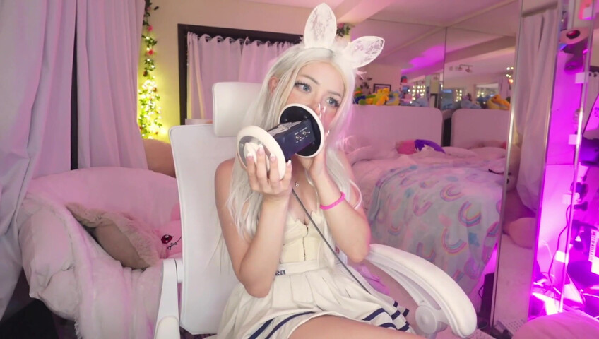 Dollblush - 01 June 2025 - Cheek Kisses & Mouth Sounds