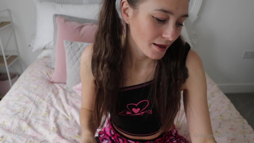 Florescent ASMR - 28 October 2023 - Drunkz College Girl Trick Or Treat