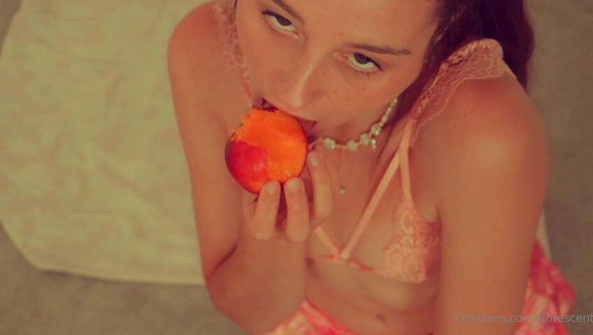 Florescent ASMR - 30 May 2025 - Eat My Peach Daddy - ASMR Sexual and Intimate Pussy Eating