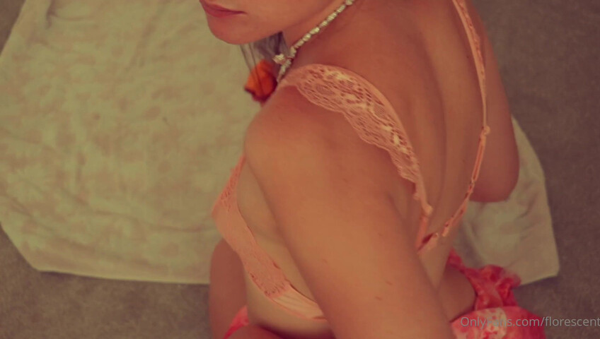 Florescent ASMR - 30 May 2025 - Eat My Peach Daddy - ASMR Sexual and Intimate Pussy Eating