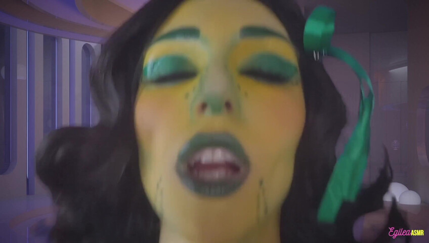 Egilea ASMR - Alien Waifu Kisses