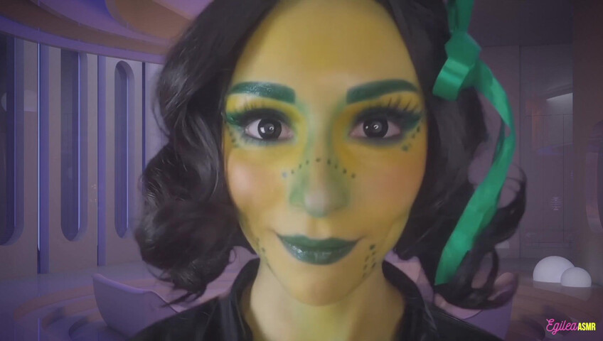 Egilea ASMR - Alien Waifu Kisses