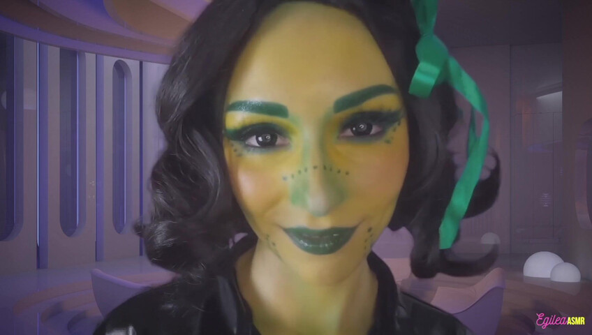 Egilea ASMR - Alien Waifu Kisses
