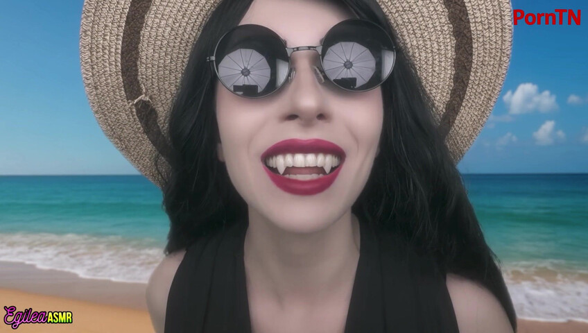 Egilea ASMR - [EXCLUSIVE VIDEO] You Brought Your Vampire Girlfriend to the Beach!