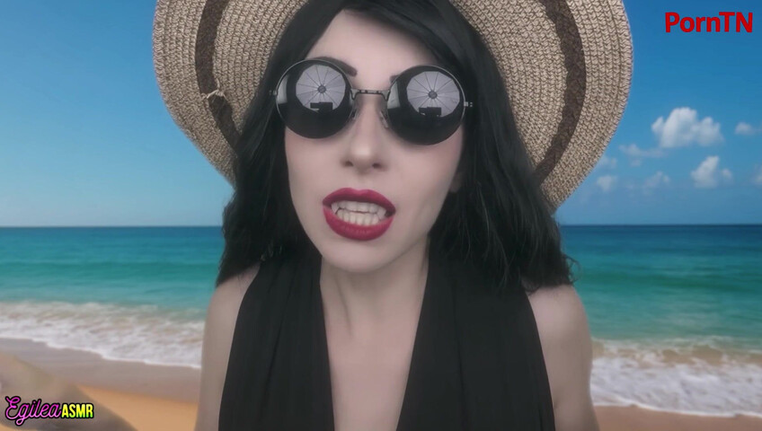 Egilea ASMR - [EXCLUSIVE VIDEO] You Brought Your Vampire Girlfriend to the Beach!