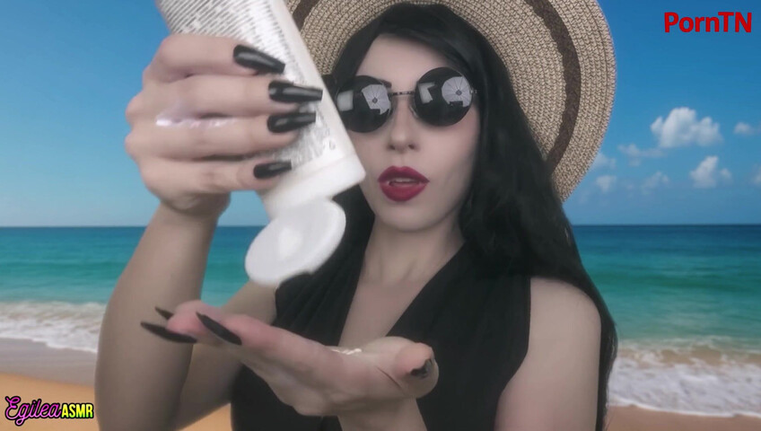 Egilea ASMR - [EXCLUSIVE VIDEO] You Brought Your Vampire Girlfriend to the Beach!