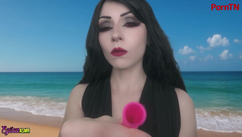 Egilea ASMR - [EXCLUSIVE VIDEO] You Brought Your Vampire Girlfriend to the Beach!