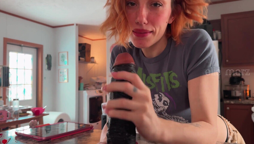 Elle Marz - BBC WORSHIP