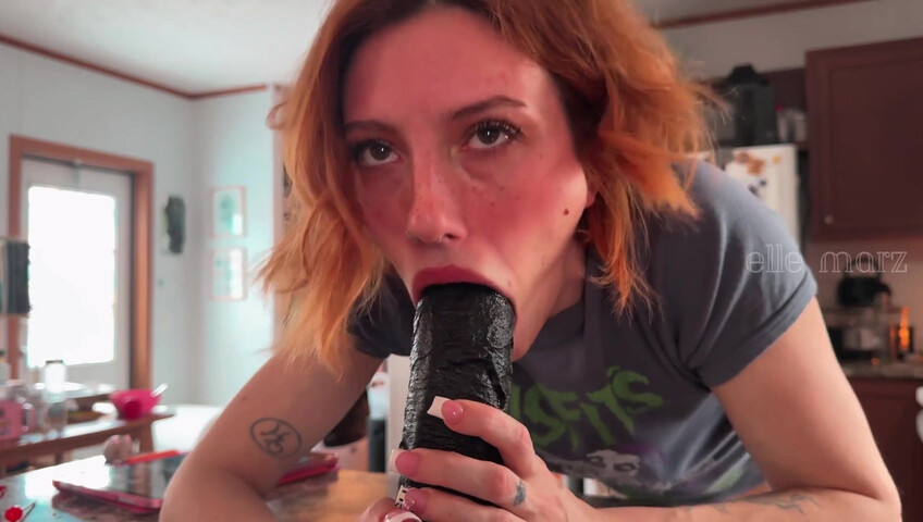 Elle Marz - BBC WORSHIP