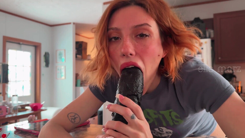 Elle Marz - BBC WORSHIP