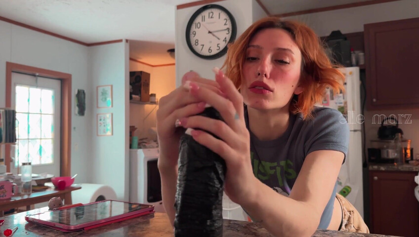 Elle Marz - BBC WORSHIP