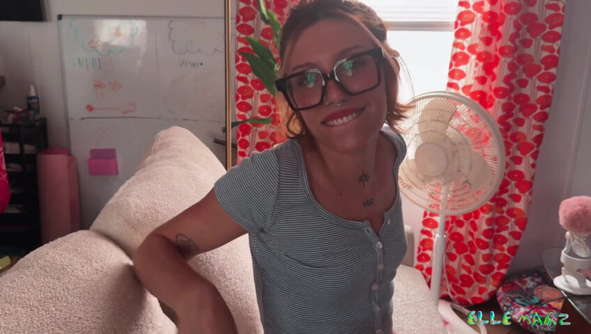 Elle Marz - Stranger Breeds Me