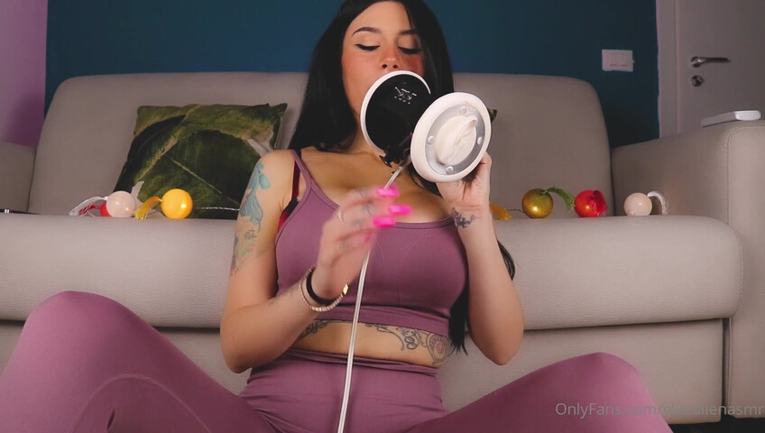 Ellie Alien ASMR - 13 July 2022 - Extreme Ear Licking