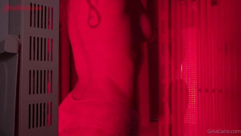Gina Carla - 23 November 2024 - Red Light Panel ASMR