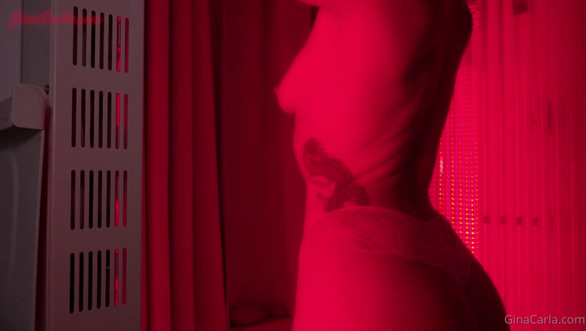 Gina Carla - 23 November 2024 - Red Light Panel ASMR