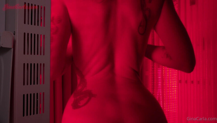 Gina Carla - 23 November 2024 - Red Light Panel ASMR