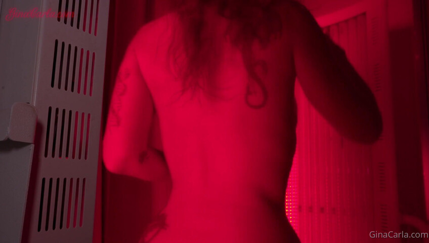 Gina Carla - 23 November 2024 - Red Light Panel ASMR
