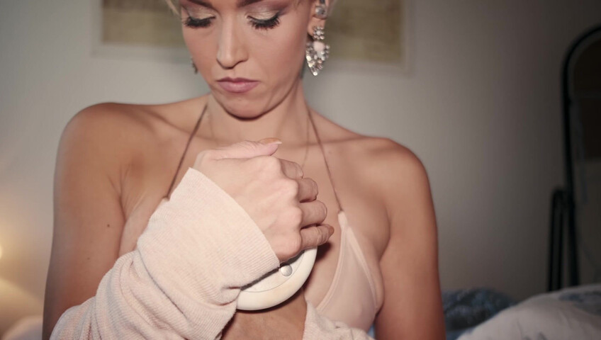 Gina Carla - Exclusive Maria Body Sounds