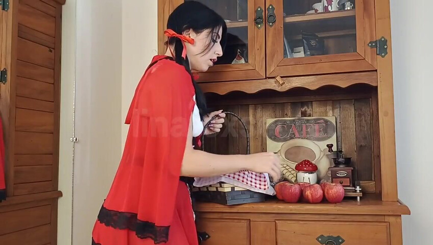 Loreena Fox – Red’s Taboo Encounter