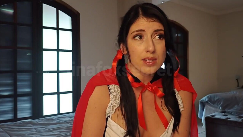 Loreena Fox – Red’s Taboo Encounter