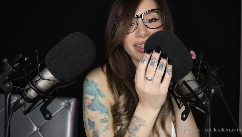 Ellie Alien ASMR - 27 May 2021 - Sweet Kiss Sounds