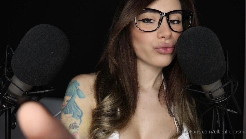 Ellie Alien ASMR - 27 May 2021 - Sweet Kiss Sounds