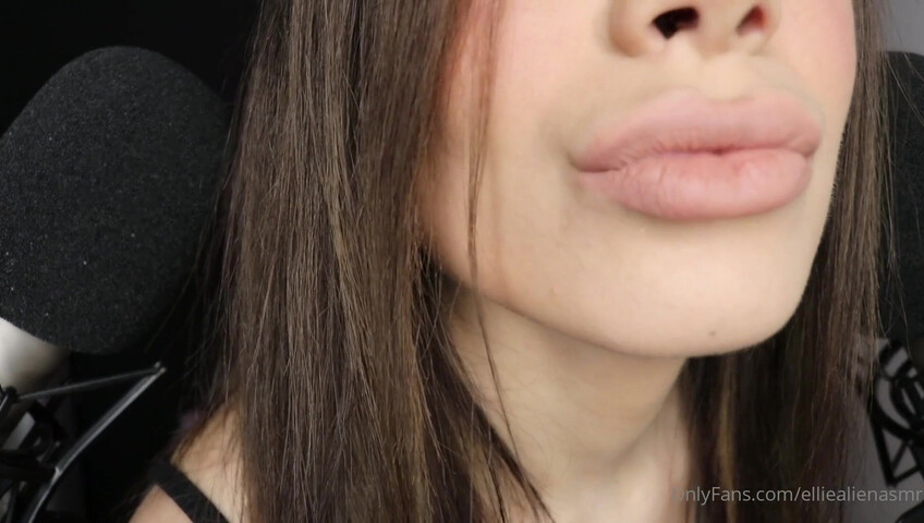 Ellie Alien ASMR - 28 April 2021 - Girlfriend Relaxes You