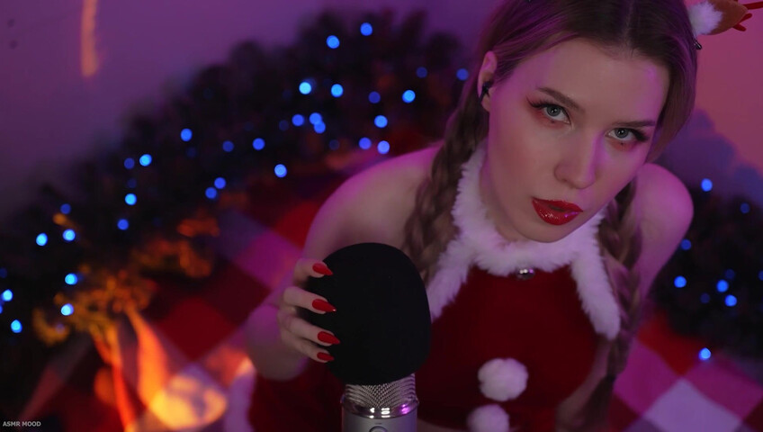 ASMR Mood - 25 December 2024 - Xmas Deer - Mic Pumping - Mic Scratching