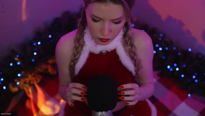 ASMR Mood - 25 December 2024 - Xmas Deer - Mic Pumping - Mic Scratching