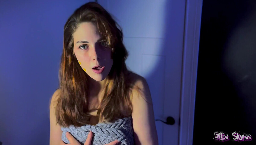 Ellie Skyes - I Thought My Mom Got Rid Of You