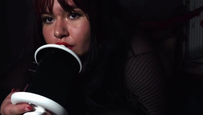 EmmaTASMR - Distracted - Sensitive Mouth Sounds