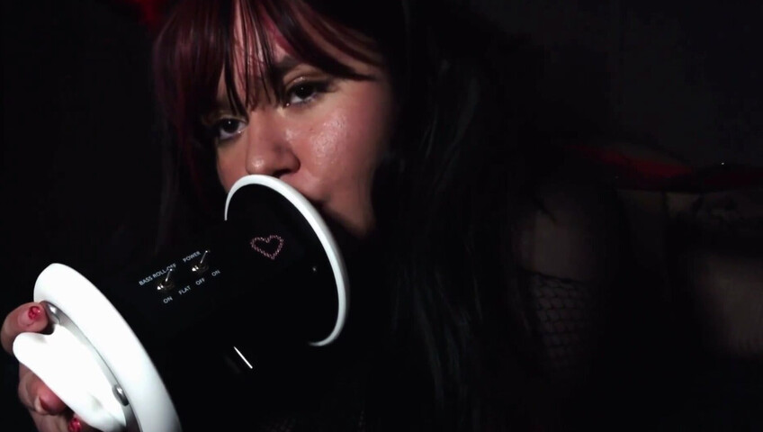 EmmaTASMR - Distracted - Sensitive Mouth Sounds