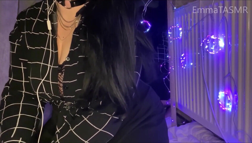 EmmaTASMR - Lens Licking - Spit Painting