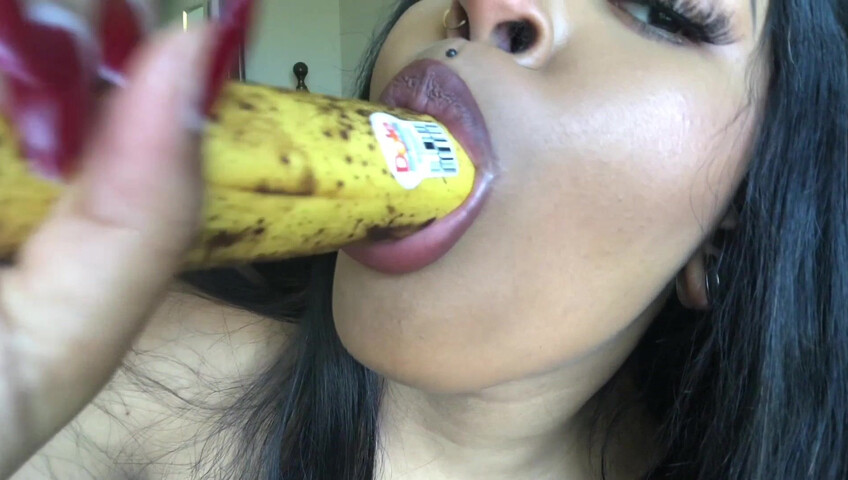 EmoThot - Oral Fixation Fruit ASMR