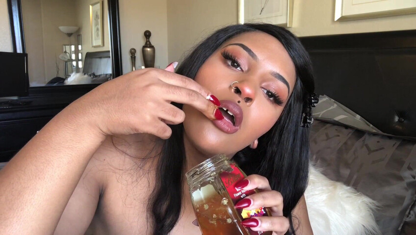 EmoThot - Oral Fixation Fruit ASMR