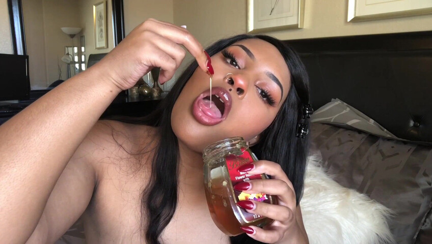 EmoThot - Oral Fixation Fruit ASMR