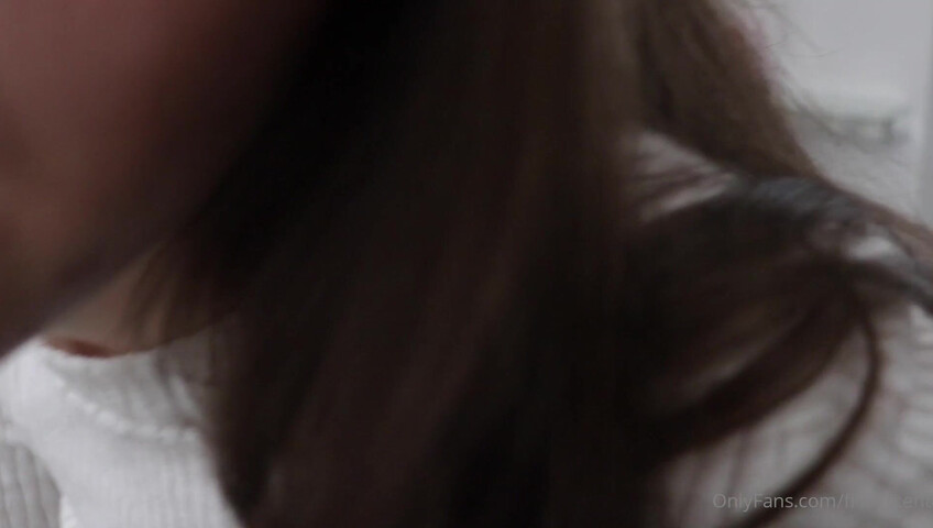 Florescent ASMR Pussy - 27 April 2024 - Hot Naked Yoga - Intimate Yoga