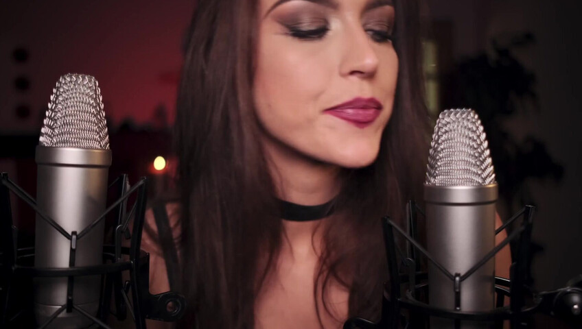 Gina Carla ASMR - Exclusive Close Up Kisses - 22 September 2020