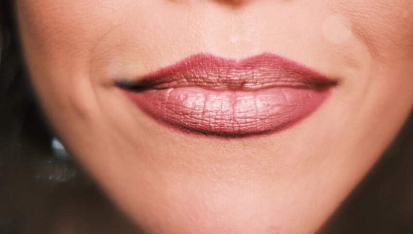 Gina Carla ASMR - Extreme Close Up - Premium Exclusive