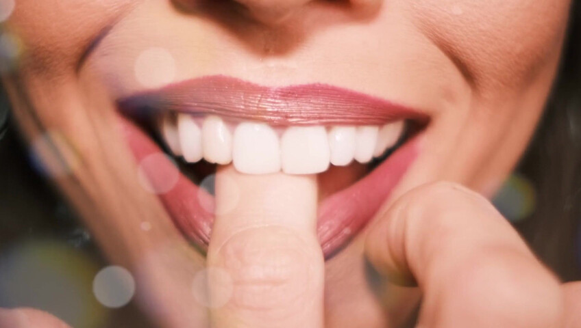 Gina Carla ASMR - Extreme Close Up - Premium Exclusive