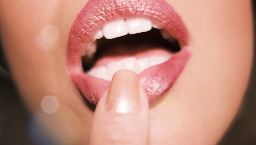 Gina Carla ASMR - Extreme Close Up - Premium Exclusive