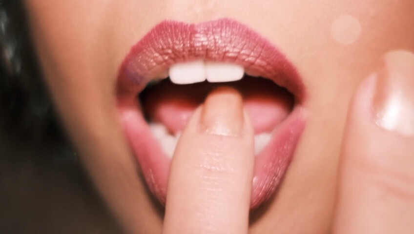 Gina Carla ASMR - Extreme Close Up - Premium Exclusive