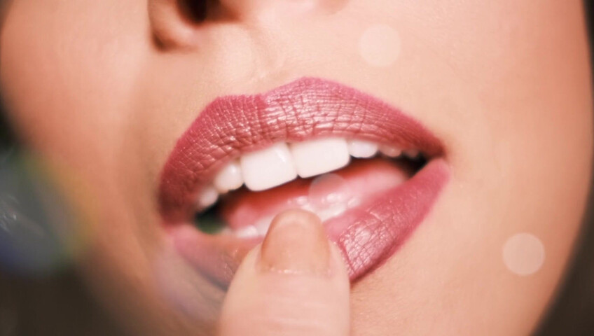 Gina Carla ASMR - Extreme Close Up - Premium Exclusive