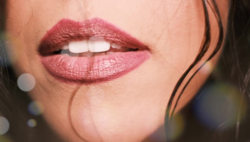 Gina Carla ASMR - Extreme Close Up - Premium Exclusive