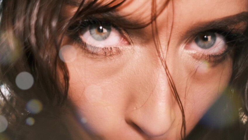 Gina Carla ASMR - Extreme Close Up - Premium Exclusive