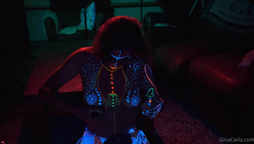 Gina Carla ASMR - Neon boobs­ Premium Exclusive 19 September 2020