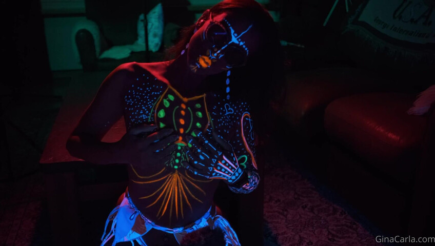 Gina Carla ASMR - Neon boobs­ Premium Exclusive 19 September 2020