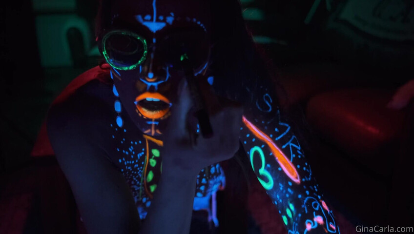 Gina Carla ASMR - Neon boobs­ Premium Exclusive 19 September 2020